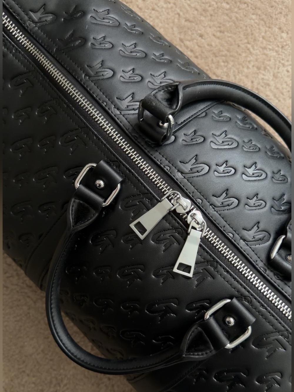 Glamaholic MONOGRAM UNISEX DUFFLE BAG - Picture 2 of 9